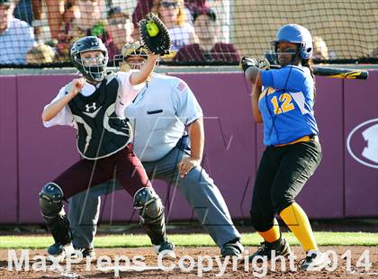 Thumbnail 1 in Jacksonville vs Ennis (UIL 4A Bi-District Playoff) photogallery.