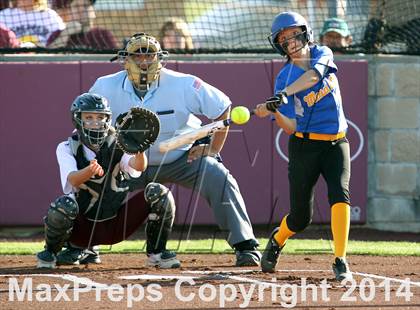 Thumbnail 2 in Jacksonville vs Ennis (UIL 4A Bi-District Playoff) photogallery.