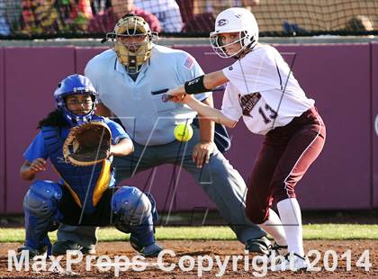 Thumbnail 2 in Jacksonville vs Ennis (UIL 4A Bi-District Playoff) photogallery.