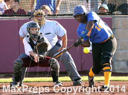 Thumbnail 2 in Jacksonville vs Ennis (UIL 4A Bi-District Playoff) photogallery.