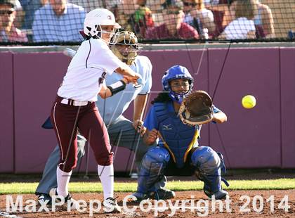Thumbnail 2 in Jacksonville vs Ennis (UIL 4A Bi-District Playoff) photogallery.