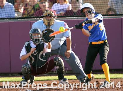 Thumbnail 2 in Jacksonville vs Ennis (UIL 4A Bi-District Playoff) photogallery.