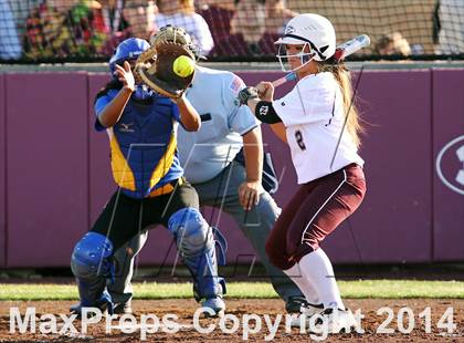Thumbnail 3 in Jacksonville vs Ennis (UIL 4A Bi-District Playoff) photogallery.