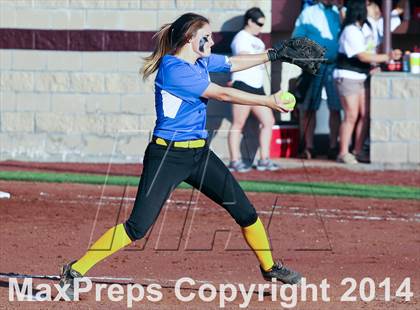 Thumbnail 1 in Jacksonville vs Ennis (UIL 4A Bi-District Playoff) photogallery.