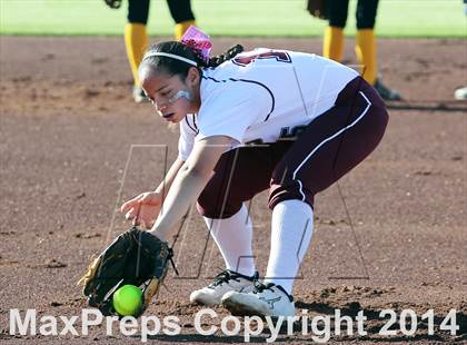 Thumbnail 3 in Jacksonville vs Ennis (UIL 4A Bi-District Playoff) photogallery.