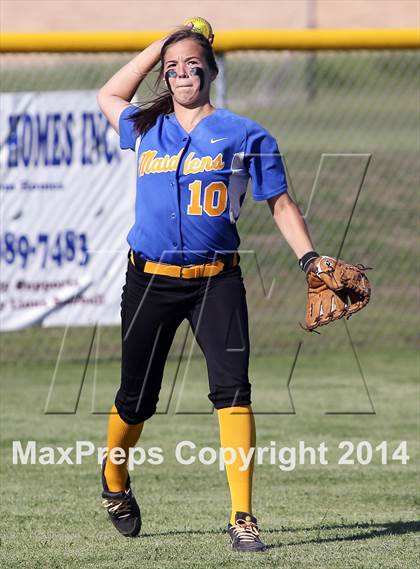 Thumbnail 1 in Jacksonville vs Ennis (UIL 4A Bi-District Playoff) photogallery.