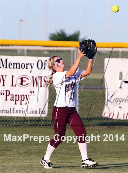 Thumbnail 3 in Jacksonville vs Ennis (UIL 4A Bi-District Playoff) photogallery.