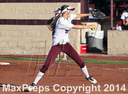 Thumbnail 3 in Jacksonville vs Ennis (UIL 4A Bi-District Playoff) photogallery.