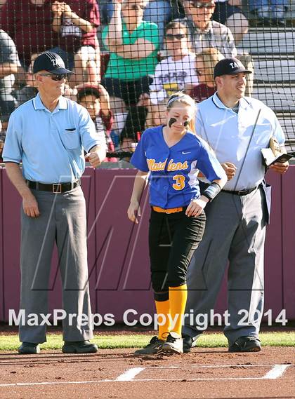Thumbnail 3 in Jacksonville vs Ennis (UIL 4A Bi-District Playoff) photogallery.