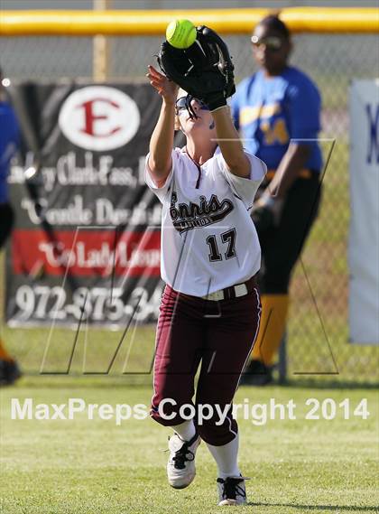 Thumbnail 3 in Jacksonville vs Ennis (UIL 4A Bi-District Playoff) photogallery.