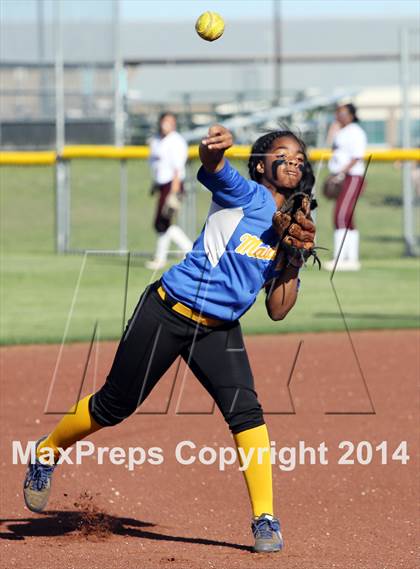 Thumbnail 2 in Jacksonville vs Ennis (UIL 4A Bi-District Playoff) photogallery.