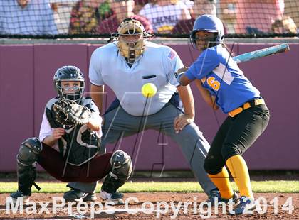 Thumbnail 1 in Jacksonville vs Ennis (UIL 4A Bi-District Playoff) photogallery.