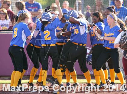 Thumbnail 3 in Jacksonville vs Ennis (UIL 4A Bi-District Playoff) photogallery.