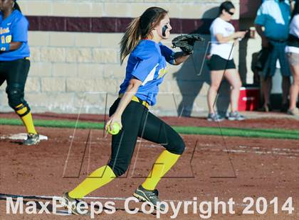 Thumbnail 3 in Jacksonville vs Ennis (UIL 4A Bi-District Playoff) photogallery.