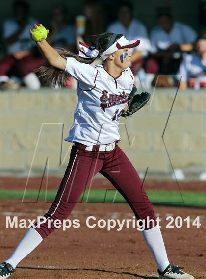 Thumbnail 1 in Jacksonville vs Ennis (UIL 4A Bi-District Playoff) photogallery.