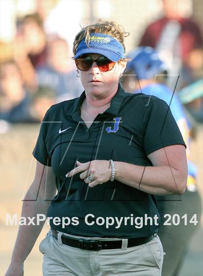 Thumbnail 2 in Jacksonville vs Ennis (UIL 4A Bi-District Playoff) photogallery.