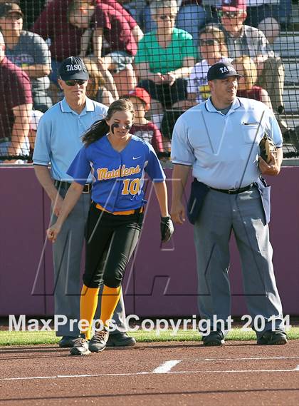 Thumbnail 1 in Jacksonville vs Ennis (UIL 4A Bi-District Playoff) photogallery.