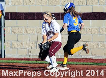 Thumbnail 3 in Jacksonville vs Ennis (UIL 4A Bi-District Playoff) photogallery.