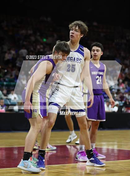 Thumbnail 1 in Holy Family vs. Resurrection Christian (CHSAA 4A Championship) photogallery.