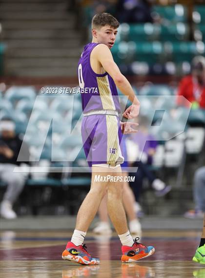 Thumbnail 2 in Holy Family vs. Resurrection Christian (CHSAA 4A Championship) photogallery.