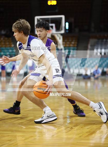 Thumbnail 3 in Holy Family vs. Resurrection Christian (CHSAA 4A Championship) photogallery.