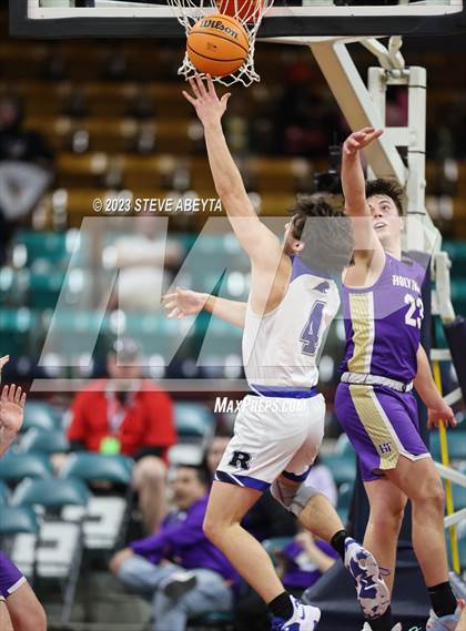 Thumbnail 1 in Holy Family vs. Resurrection Christian (CHSAA 4A Championship) photogallery.