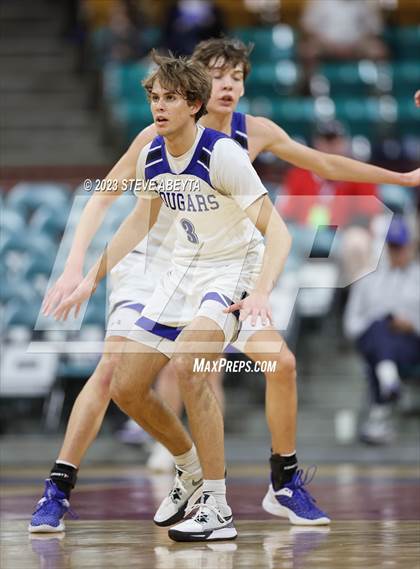 Thumbnail 2 in Holy Family vs. Resurrection Christian (CHSAA 4A Championship) photogallery.