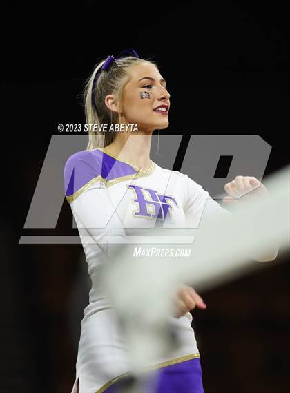 Thumbnail 3 in Holy Family vs. Resurrection Christian (CHSAA 4A Championship) photogallery.