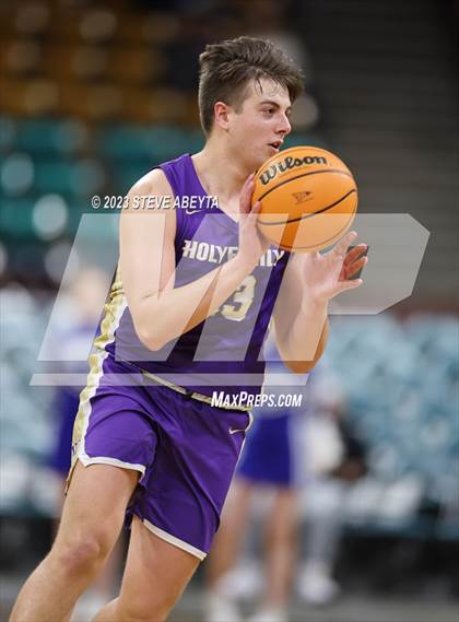 Thumbnail 2 in Holy Family vs. Resurrection Christian (CHSAA 4A Championship) photogallery.