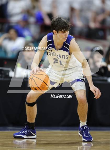 Thumbnail 1 in Holy Family vs. Resurrection Christian (CHSAA 4A Championship) photogallery.