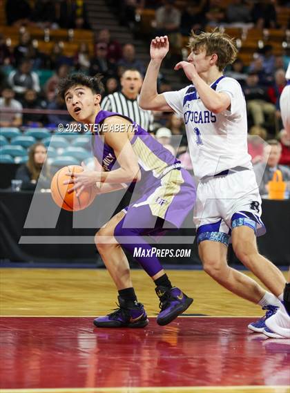 Thumbnail 2 in Holy Family vs. Resurrection Christian (CHSAA 4A Championship) photogallery.