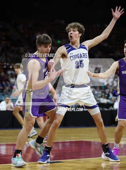 Thumbnail 3 in Holy Family vs. Resurrection Christian (CHSAA 4A Championship) photogallery.