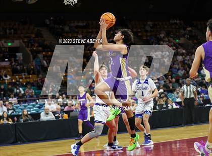 Thumbnail 2 in Holy Family vs. Resurrection Christian (CHSAA 4A Championship) photogallery.