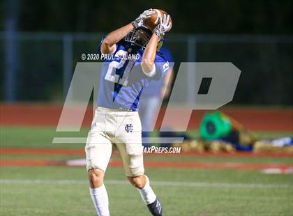 Thumbnail 2 in Central Texas Christian @ Holy Cross photogallery.