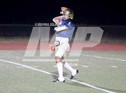 Thumbnail 2 in Central Texas Christian @ Holy Cross photogallery.