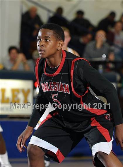 Thumbnail 1 in Salesian vs. Gridley (Gridley Invitational) photogallery.