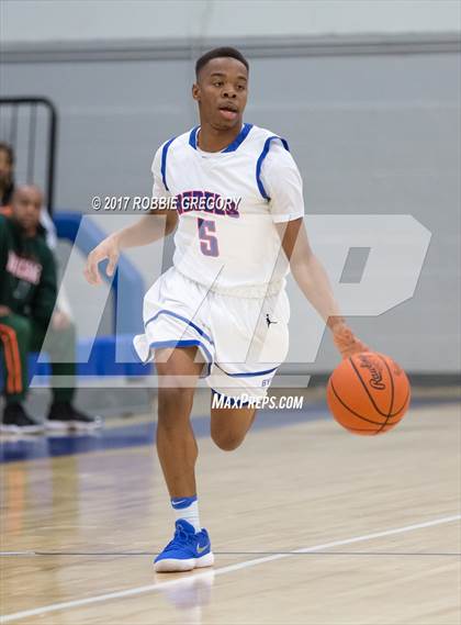 Thumbnail 2 in Greer @ Byrnes photogallery.