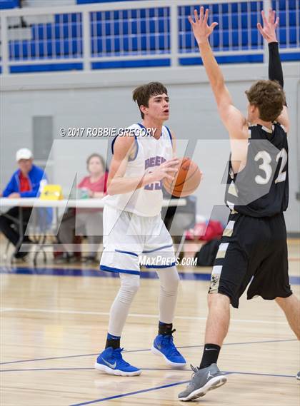 Thumbnail 1 in Greer @ Byrnes photogallery.