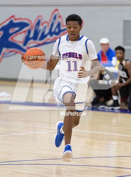 Thumbnail 2 in Greer @ Byrnes photogallery.
