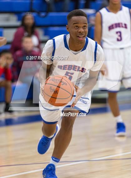 Thumbnail 1 in Greer @ Byrnes photogallery.