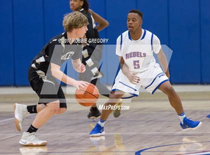 Thumbnail 3 in Greer @ Byrnes photogallery.