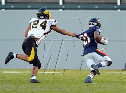 Thumbnail 2 in Enterprise vs. Chaminade (CIF State D2 Final) photogallery.
