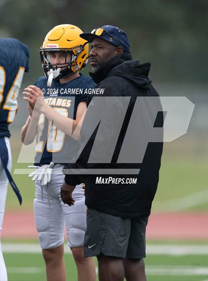 Thumbnail 2 in Cypress Ranch vs New Caney (B teams) photogallery.