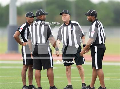 Thumbnail 2 in Cypress Ranch vs New Caney (B teams) photogallery.