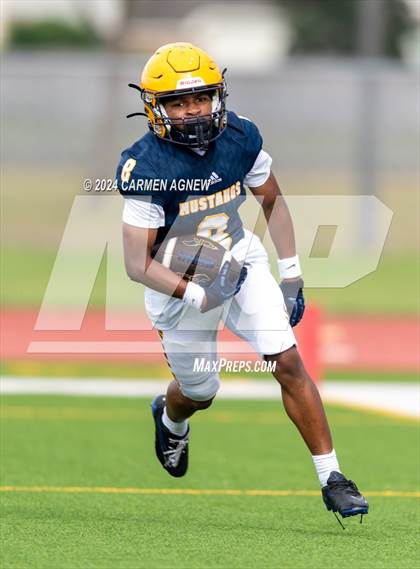 Thumbnail 1 in Cypress Ranch vs New Caney (B teams) photogallery.