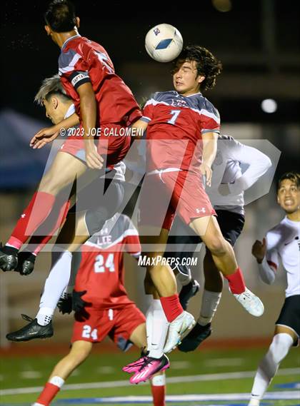 Thumbnail 2 in Rivera vs Lee (UIL 6A Region 4 Semifinal) photogallery.