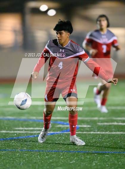 Thumbnail 2 in Rivera vs Lee (UIL 6A Region 4 Semifinal) photogallery.