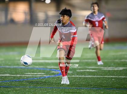 Thumbnail 3 in Rivera vs Lee (UIL 6A Region 4 Semifinal) photogallery.