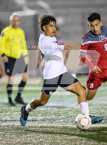 Thumbnail 2 in Rivera vs Lee (UIL 6A Region 4 Semifinal) photogallery.