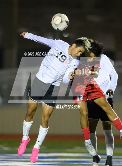 Thumbnail 3 in Rivera vs Lee (UIL 6A Region 4 Semifinal) photogallery.